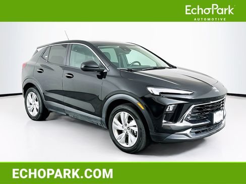 Used 2025 Buick Encore GX Preferred FWD image 1
