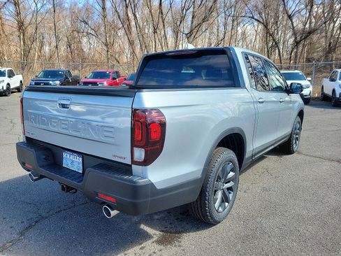 New 2026 Honda Ridgeline Sport image 4