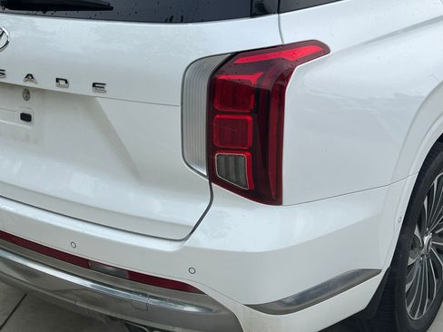Used 2024 Hyundai Palisade Calligraphy FWD image 13