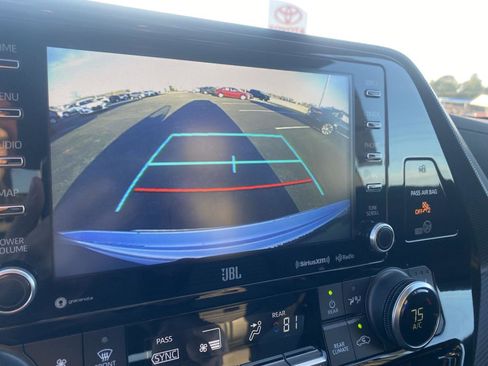 Used 2022 Toyota Highlander XSE image 27