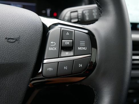 Certified 2025 Ford Escape Active w/ Tech Pack #1 AWD/4WD image 18