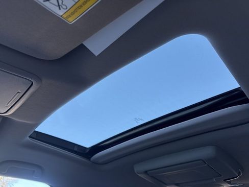 Used 2022 Honda Pilot Touring image 20