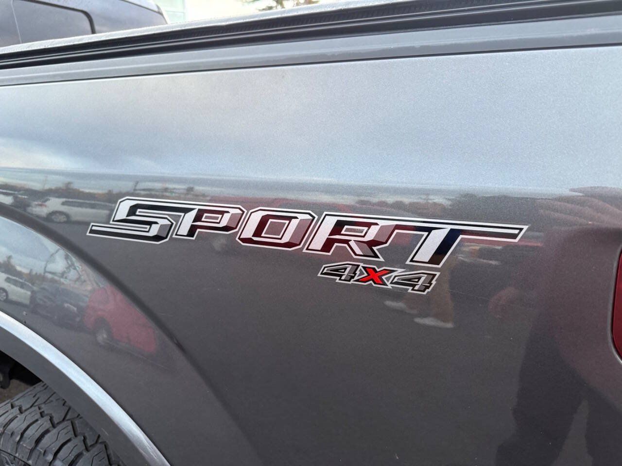 Used 2020 Ford F150 XLT w/ Equipment Group 302A Luxury AWD/4WD image 11
