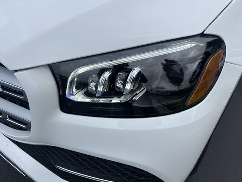 Certified 2022 Mercedes-Benz GLS 450 4MATIC image 6