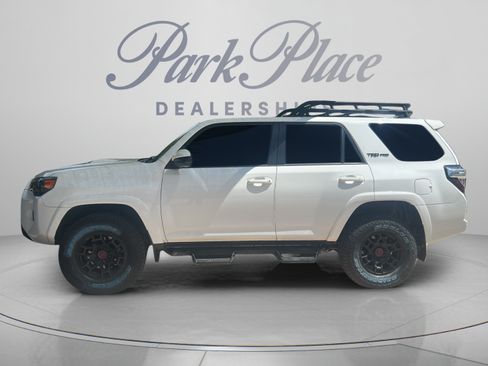 Used 2022 Toyota 4Runner TRD Pro AWD/4WD image 2