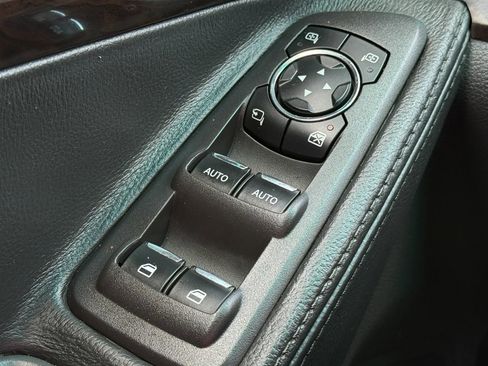 Used 2015 Ford Explorer Limited AWD/4WD image 23