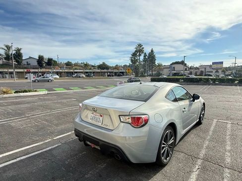 Used 2013 Scion FR-S 10 Series image 7