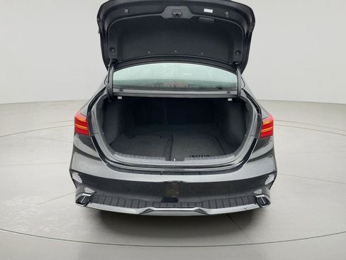 Used 2023 Kia Forte GT-Line w/ GT-Line Technology Package image 9