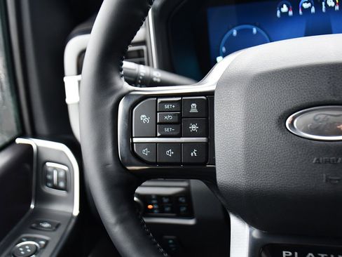 New 2026 Ford F250 Platinum image 34