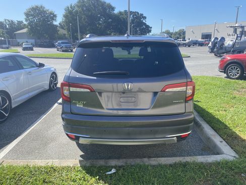 Used 2020 Honda Pilot Touring image 19
