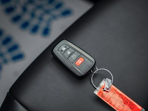 Certified 2022 Toyota RAV4 XLE Premium image 47