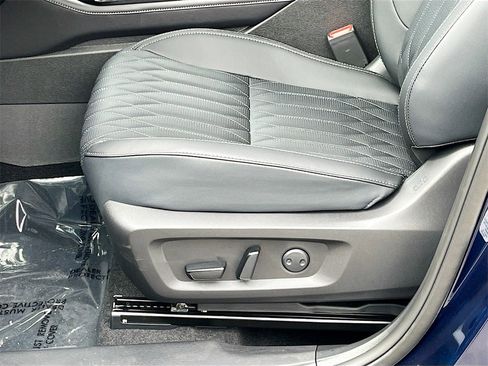 New 2025 Mitsubishi Outlander SEL image 20