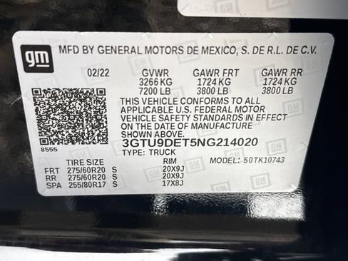 Used 2022 GMC Sierra 1500 SLT w/ SLT Premium Plus Package AWD/4WD image 26