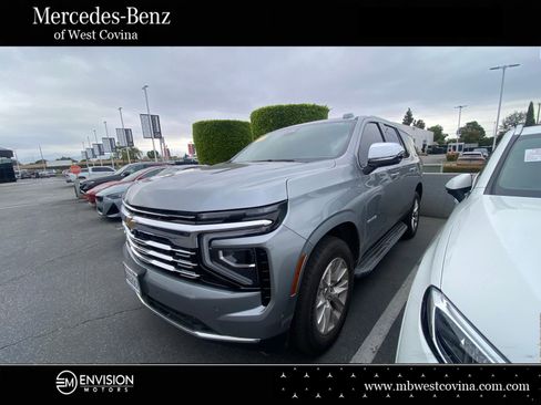 Used 2025 Chevrolet Tahoe Premier AWD/4WD image 1