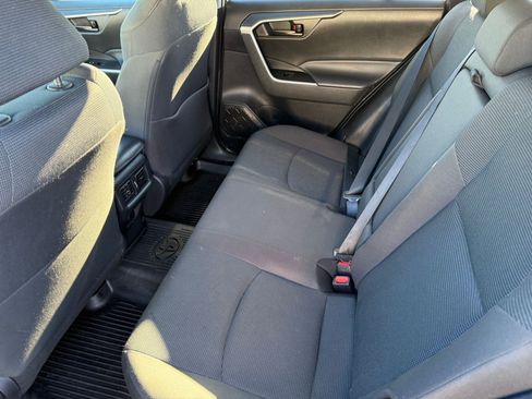 Used 2023 Toyota RAV4 LE image 14