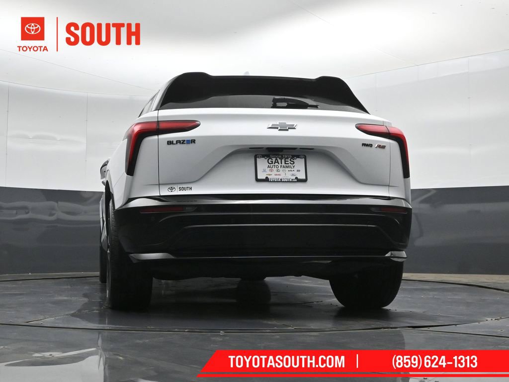 Used 2024 Chevrolet Blazer EV RS AWD/4WD image 45