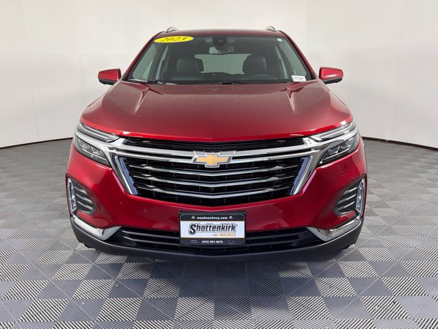 Used 2023 Chevrolet Equinox Premier AWD/4WD image 3