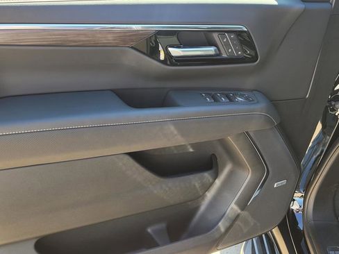 New 2026 Chevrolet Tahoe Premier w/ Sun And Tow Package image 15