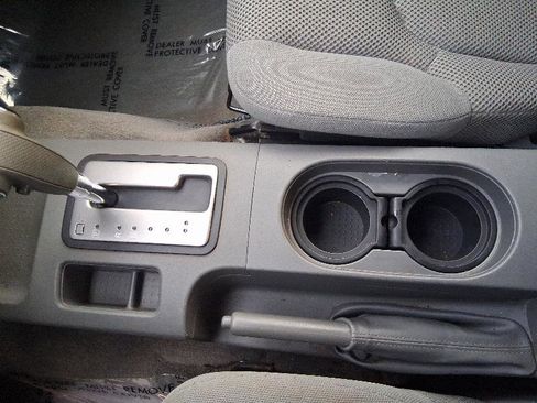 Used 2006 Nissan Frontier SE w/ (P01) Power Pkg image 30