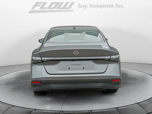 New 2026 Nissan Sentra SV w/ SV Convenience Package FWD image 6