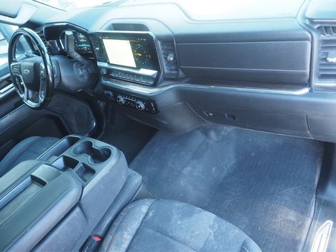 Used 2024 Chevrolet Silverado 2500 LT image 21