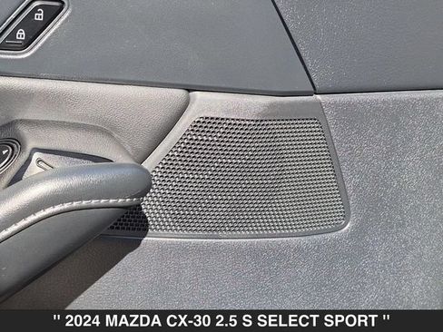 Used 2024 MAZDA CX-30 AWD 2.5 S w/ Select Sport Pkg image 13