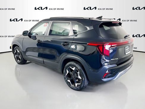 New 2026 Kia Seltos S FWD image 5