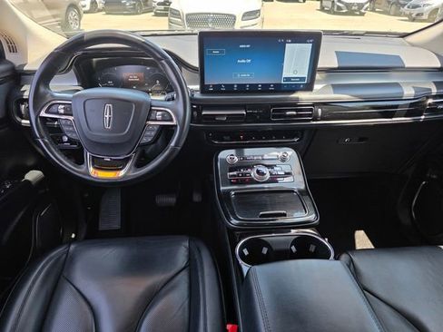 Used 2021 Lincoln Nautilus FWD w/ Equipment Group 101A image 11