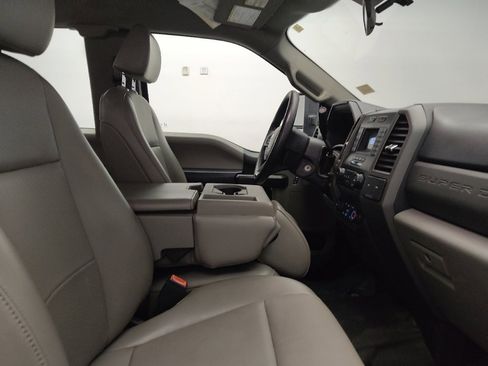 Used 2020 Ford F250 XL w/ Power Equipment Group RWD image 21