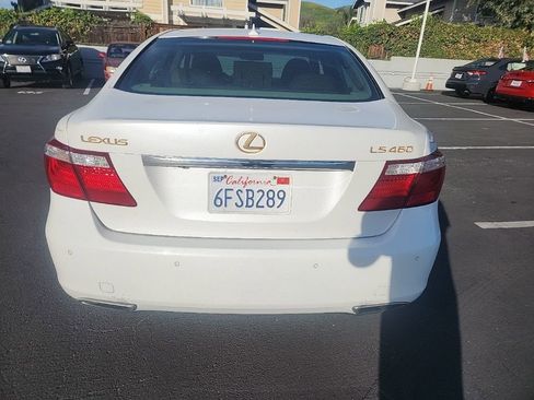 Used 2007 Lexus LS 460 image 4