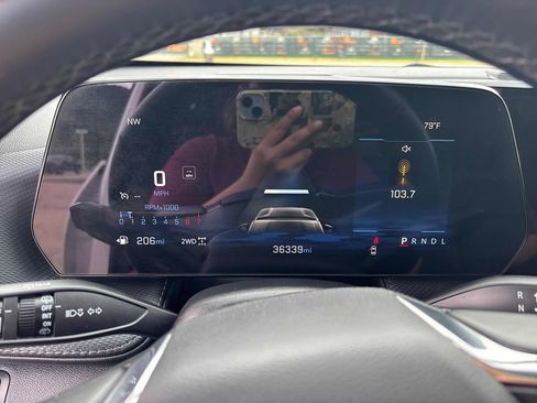 Used 2025 Chevrolet Equinox LT w/ Convenience Package II AWD/4WD image 15