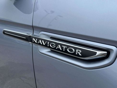 Used 2019 Lincoln Navigator L Black Label AWD/4WD image 11