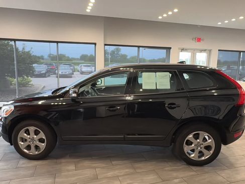 Used 2013 Volvo XC60 3.2 FWD image 12