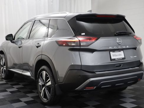 Used 2023 Nissan Rogue SL w/ SL Premium Package AWD/4WD image 16