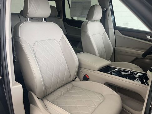 New 2026 Volkswagen Atlas SEL Premium R-Line image 42