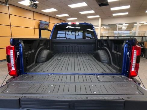 New 2026 Ford F250 Lariat w/ Black Appearance Package image 22