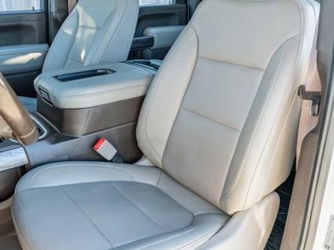 Used 2022 Chevrolet Silverado 2500 LTZ w/ LTZ Texas Edition image 19