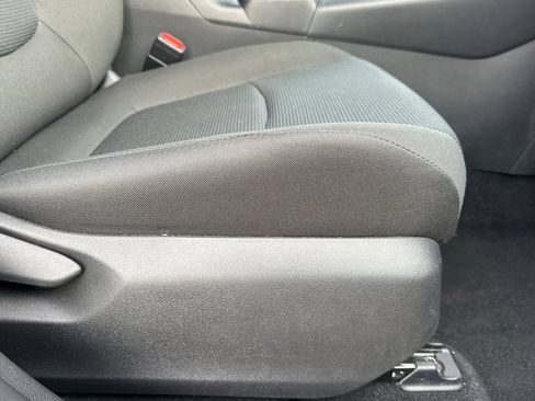 Used 2025 Toyota RAV4 LE image 23