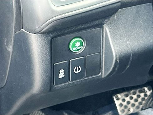 Used 2021 Honda HR-V Sport image 10