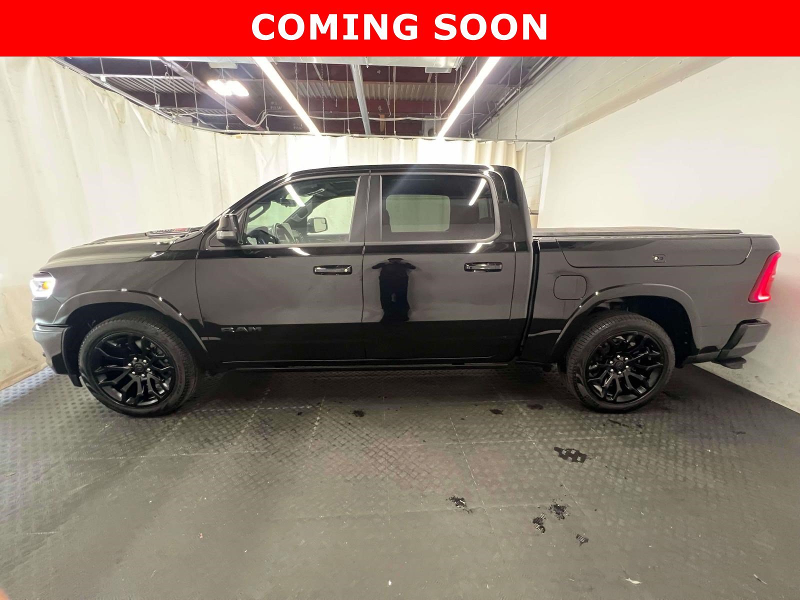 Used 2026 RAM 1500 Limited AWD/4WD image 12
