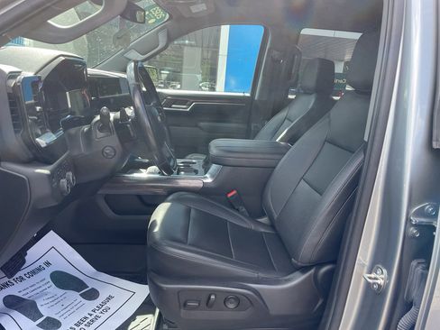 Certified 2023 Chevrolet Silverado 1500 LTZ AWD/4WD image 9