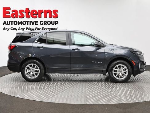 Used 2023 Chevrolet Equinox LT w/ LPO, Floor Liner Package image 4