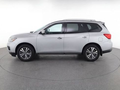 Used 2019 Nissan Pathfinder SV FWD image 8