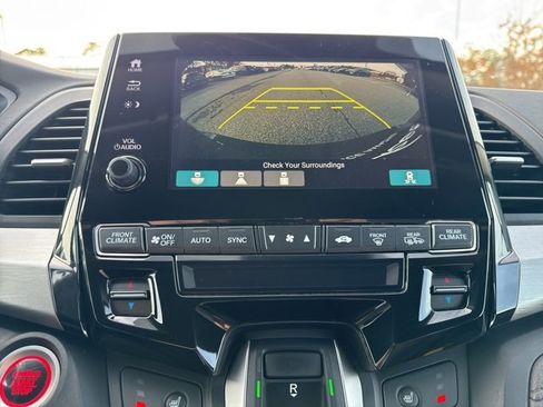 Used 2018 Honda Odyssey EX-L image 18