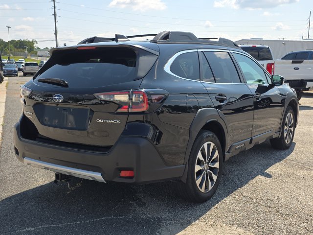 Used 2024 Subaru Outback Limited AWD/4WD image 5