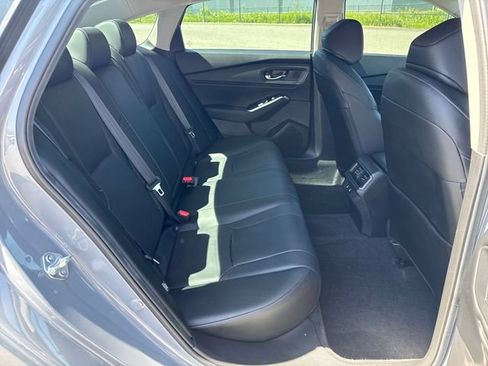 Used 2024 Honda Accord Touring image 12
