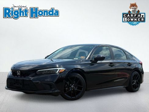 Used 2024 Honda Civic Sport image 1