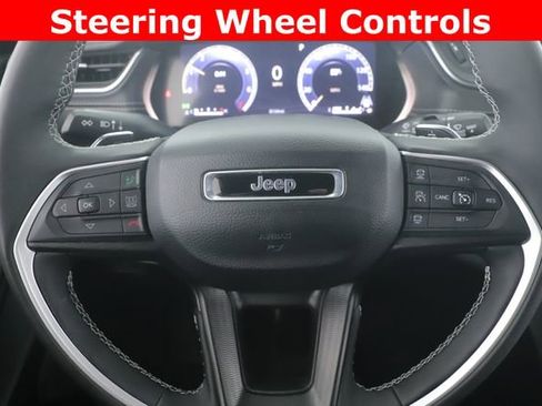 Used 2025 Jeep Grand Cherokee L Laredo w/ Luxury Tech Group I image 22