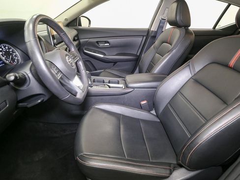 Used 2020 Nissan Sentra SR w/ Premium Package FWD image 42