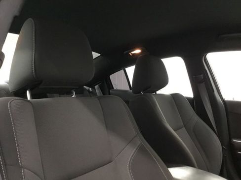 Used 2019 Dodge Charger SXT image 21